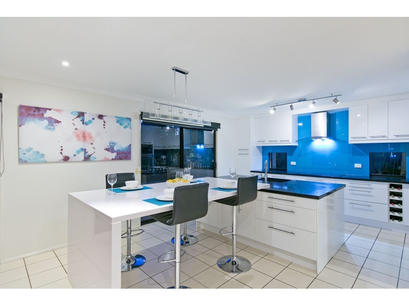 43 Waterville Drive, Thornlands QLD 4164