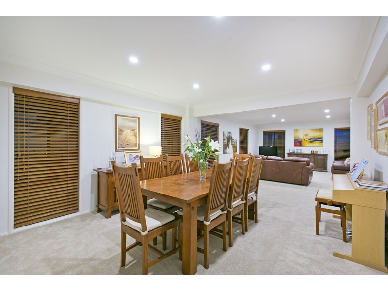 43 Waterville Drive, Thornlands QLD 4164