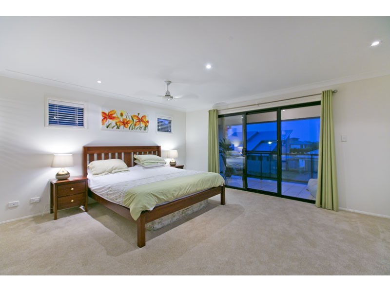 43 Waterville Drive, Thornlands QLD 4164