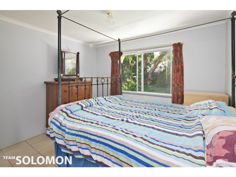 3 Moonah Street, Coochiemudlo Island QLD 4184