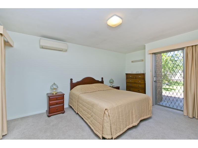 86 Charleton Street, Chandler QLD 4155