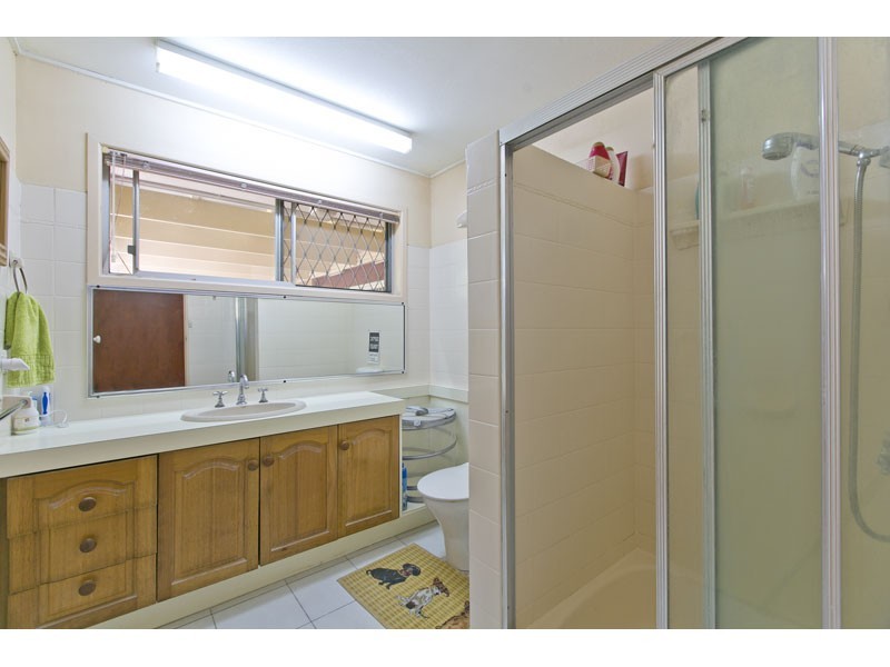 86 Charleton Street, Chandler QLD 4155