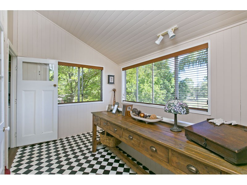 141 Russell Street, Cleveland QLD 4163