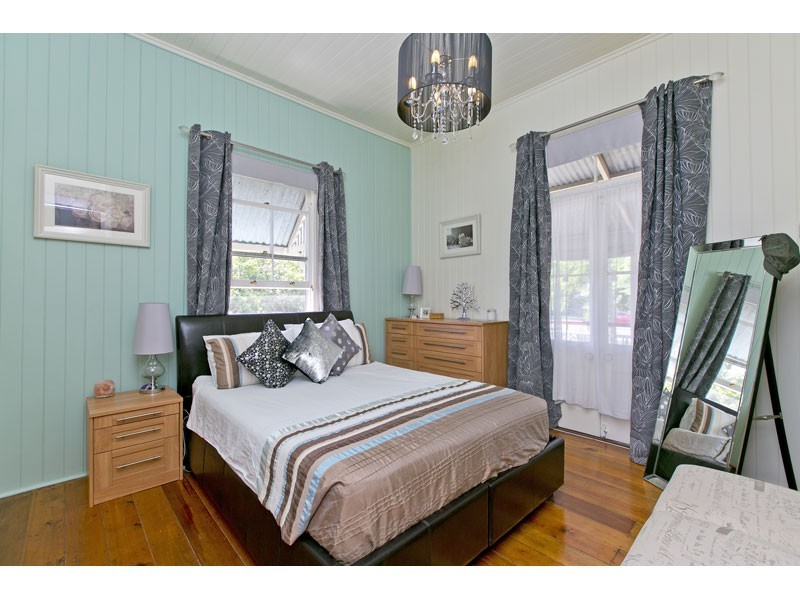 141 Russell Street, Cleveland QLD 4163