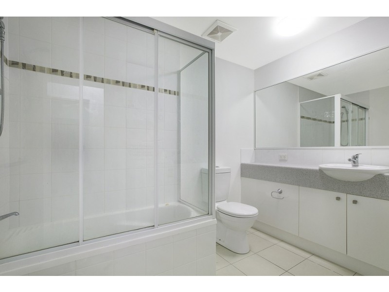 1/7-13 Shore Street East, Cleveland QLD 4163