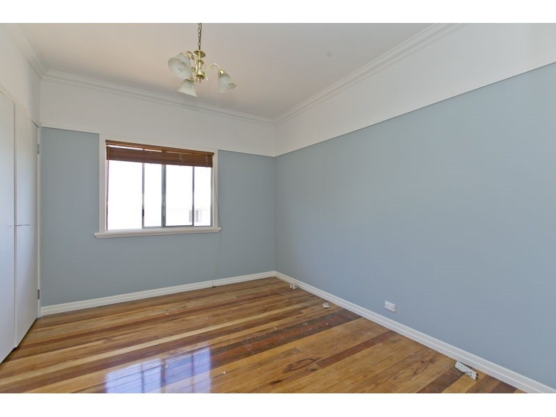 127 Besham Parade, Wynnum QLD 4178
