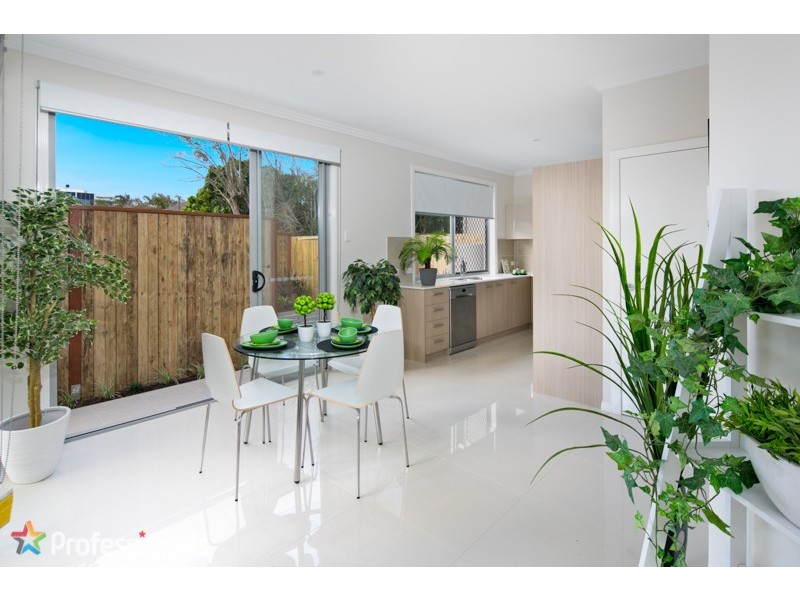 2/21 Passage Street, Cleveland QLD 4163