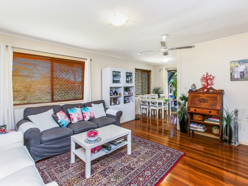 100 Fegen Drive, Moorooka QLD 4105