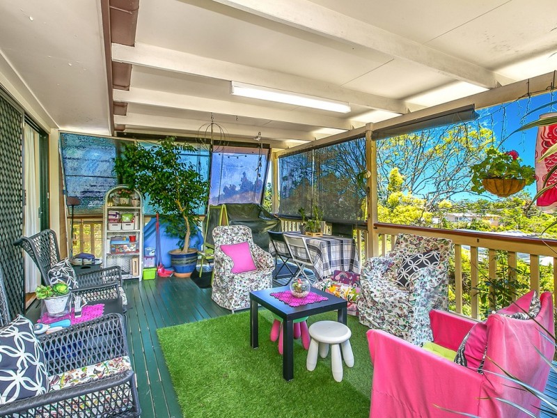 100 Fegen Drive, Moorooka QLD 4105