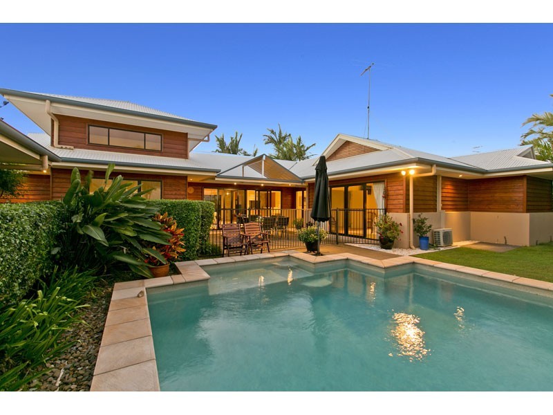 44 Attenborough Circuit, Redland Bay QLD 4165