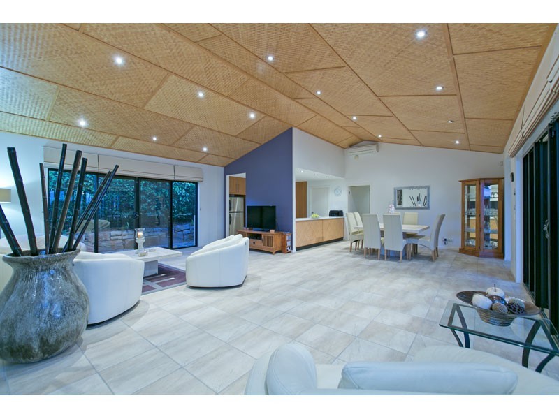 44 Attenborough Circuit, Redland Bay QLD 4165