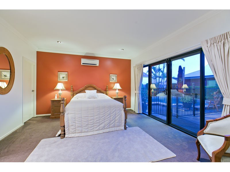 44 Attenborough Circuit, Redland Bay QLD 4165