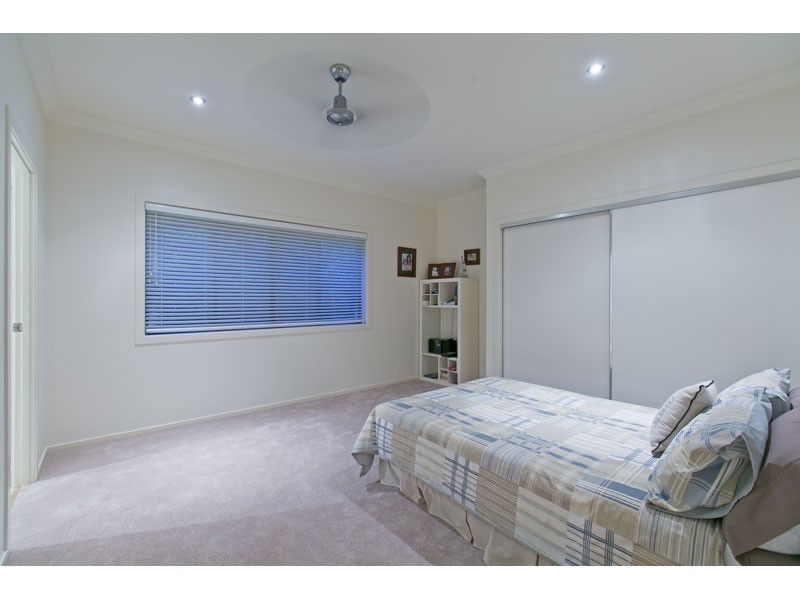44 Attenborough Circuit, Redland Bay QLD 4165