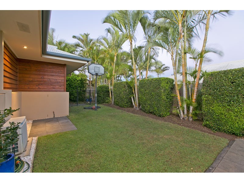 44 Attenborough Circuit, Redland Bay QLD 4165