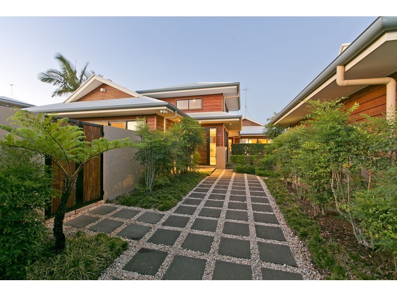 44 Attenborough Circuit, Redland Bay QLD 4165