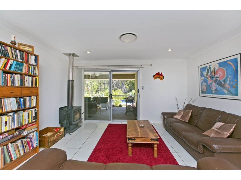 128 Beach Street, Cleveland QLD 4163