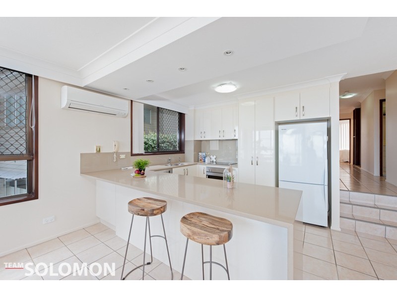 2/115 Shore Street North, Cleveland QLD 4163