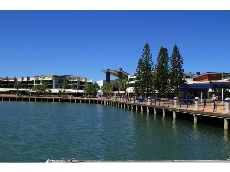 2/115 Shore Street North, Cleveland QLD 4163