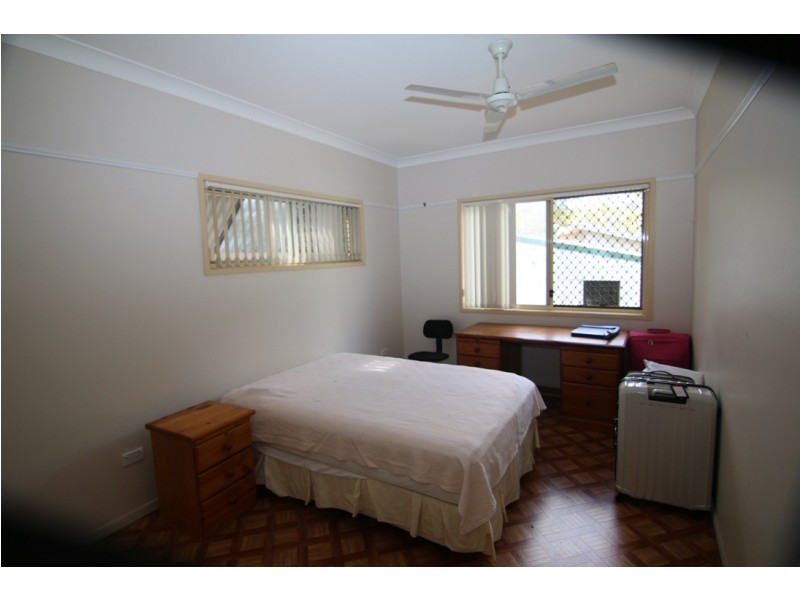 18 Dempsey Street, Russell Island QLD 4184