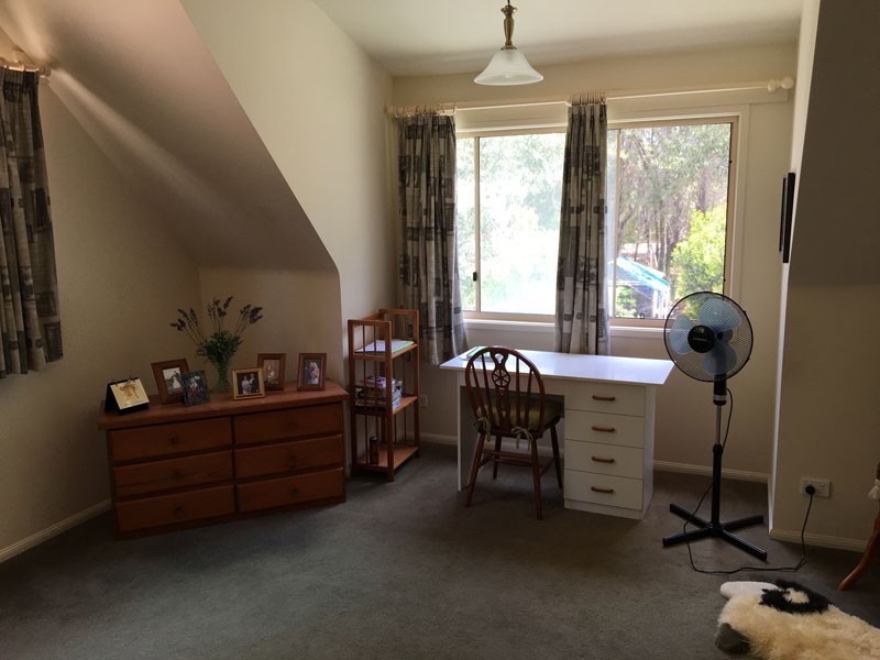 24 Orana Street, Macleay Island QLD 4184
