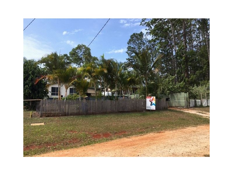 15 Conran Street, Macleay Island QLD 4184