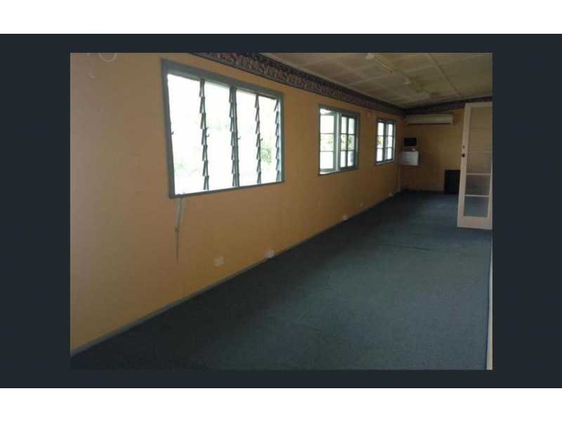 114 Downs Street, North Ipswich QLD 4305