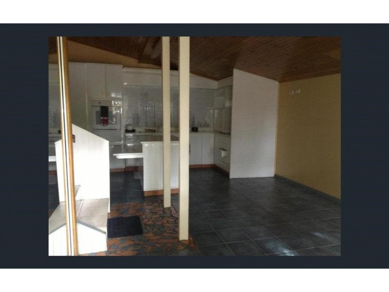 114 Downs Street, North Ipswich QLD 4305