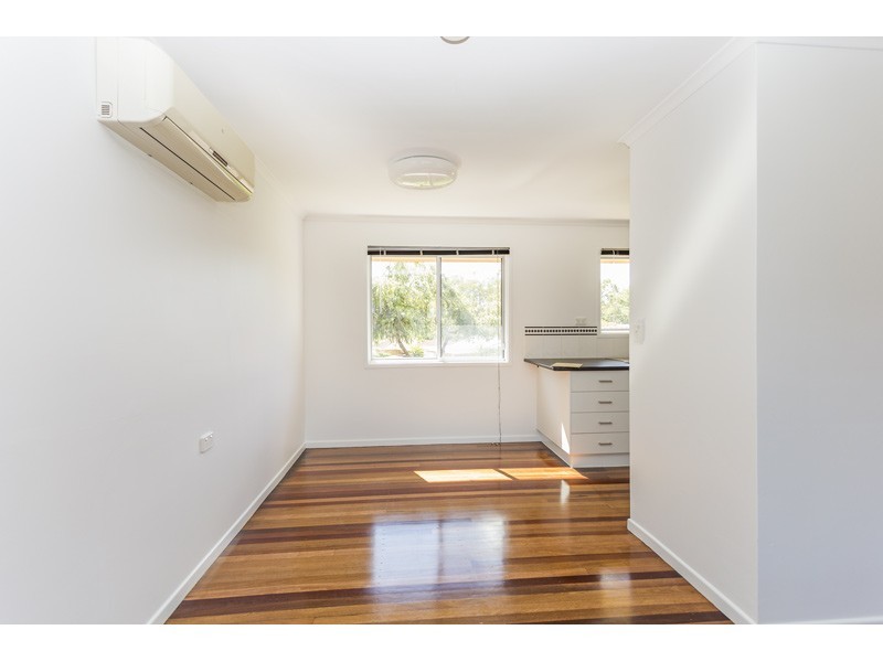 223 Railway Parade, Thorneside QLD 4158