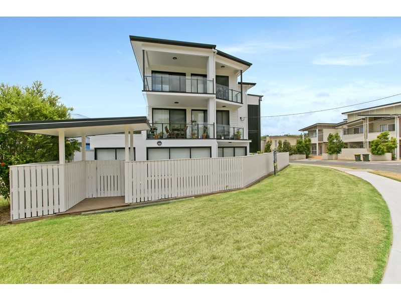 1/47 Dickenson Street, Carina QLD 4152