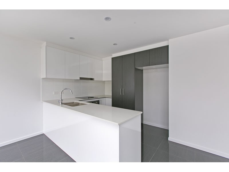 1/47 Dickenson Street, Carina QLD 4152