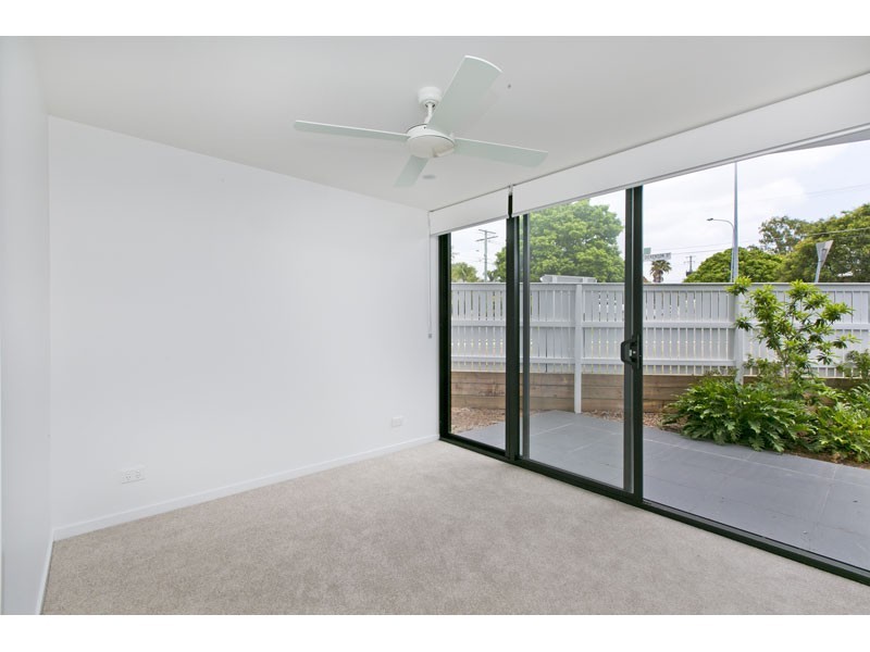 1/47 Dickenson Street, Carina QLD 4152