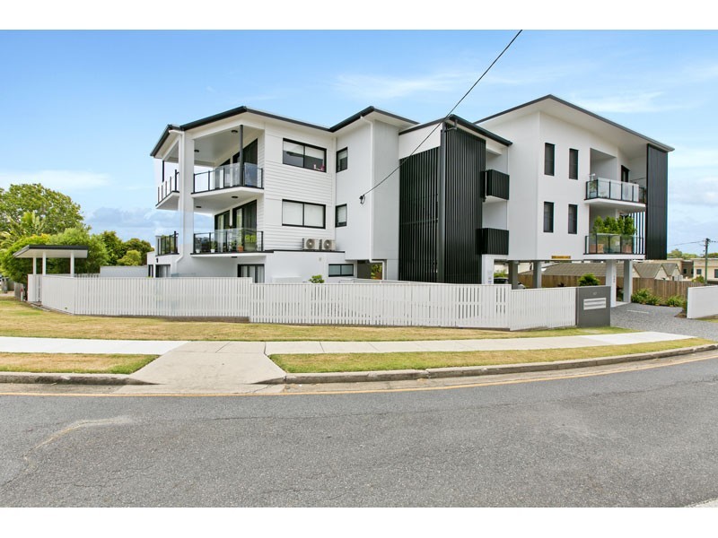 1/47 Dickenson Street, Carina QLD 4152