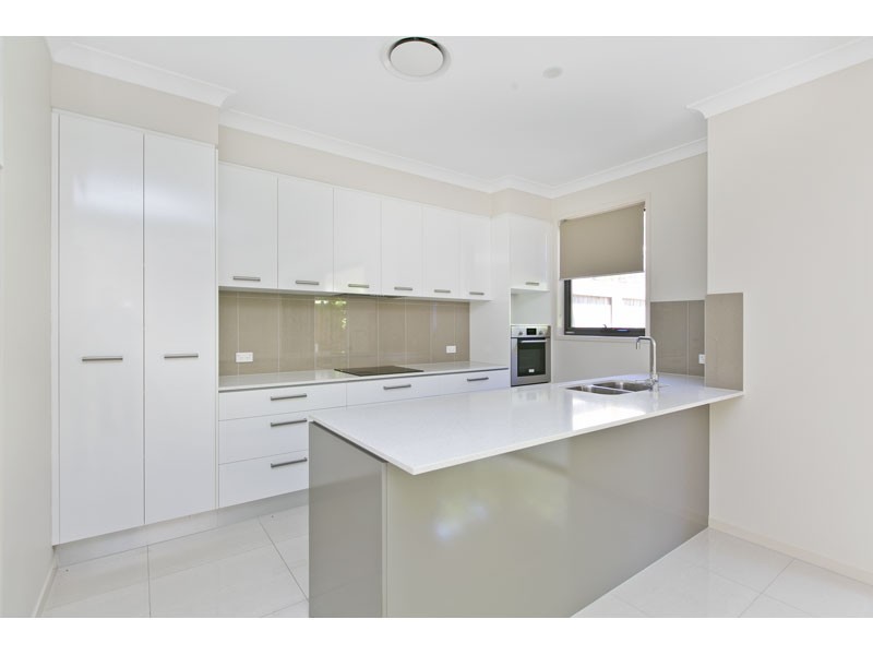 12/10-12 Bainbridge Street, Ormiston QLD 4160