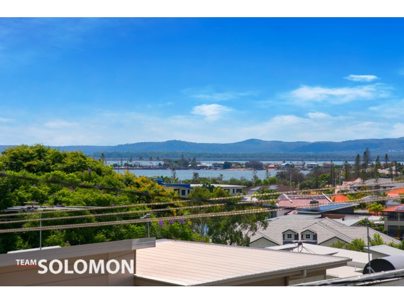 4 Cowley Street, Ormiston QLD 4160