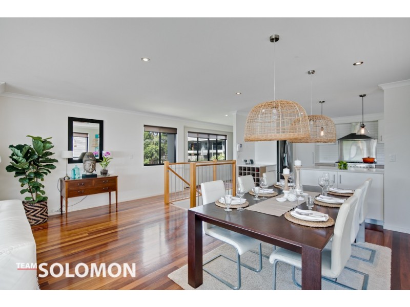 4 Cowley Street, Ormiston QLD 4160