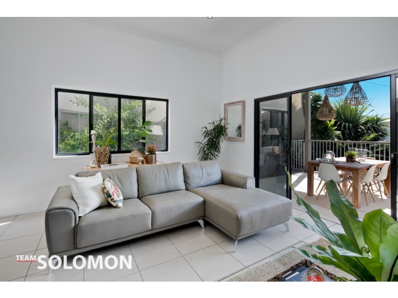 4 Cowley Street, Ormiston QLD 4160