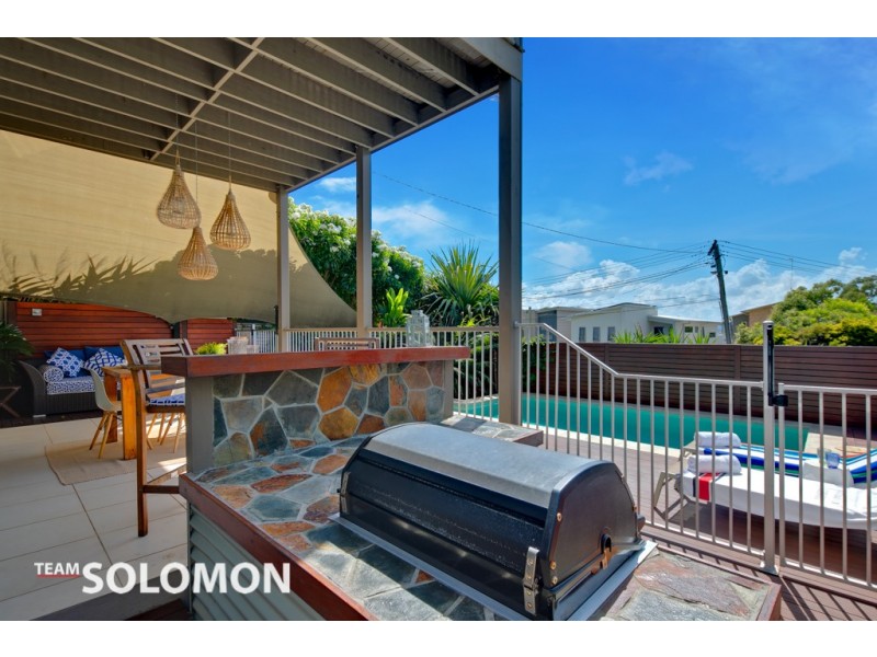 4 Cowley Street, Ormiston QLD 4160