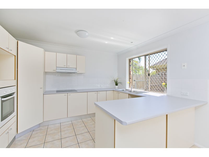 34 Isaacs Way, Wakerley QLD 4154