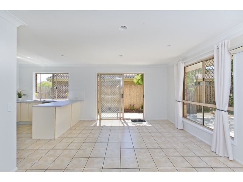 34 Isaacs Way, Wakerley QLD 4154