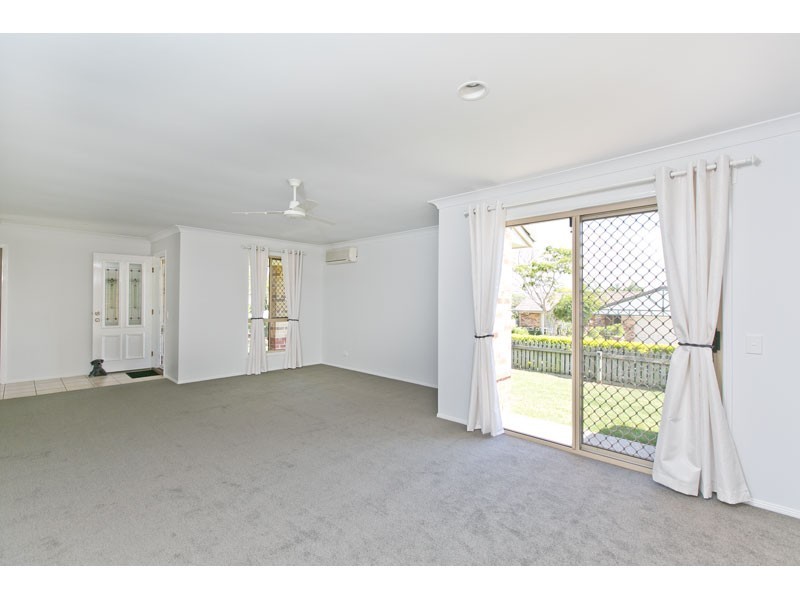 34 Isaacs Way, Wakerley QLD 4154
