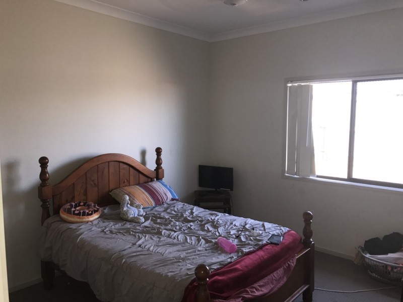 31 Ada Street, Leichhardt QLD 4305