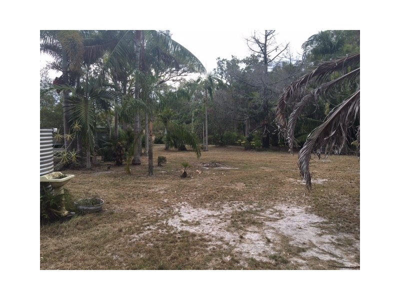 49-51 Charles Terrace, Macleay Island QLD 4184