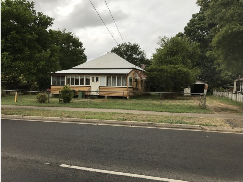 108 Raceview Street, Raceview QLD 4305