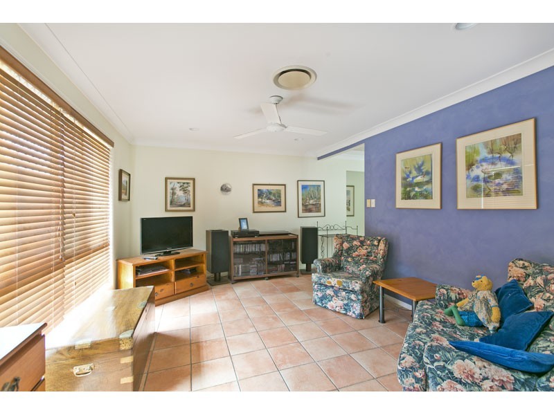 8 Laurance Court, Wellington Point QLD 4160