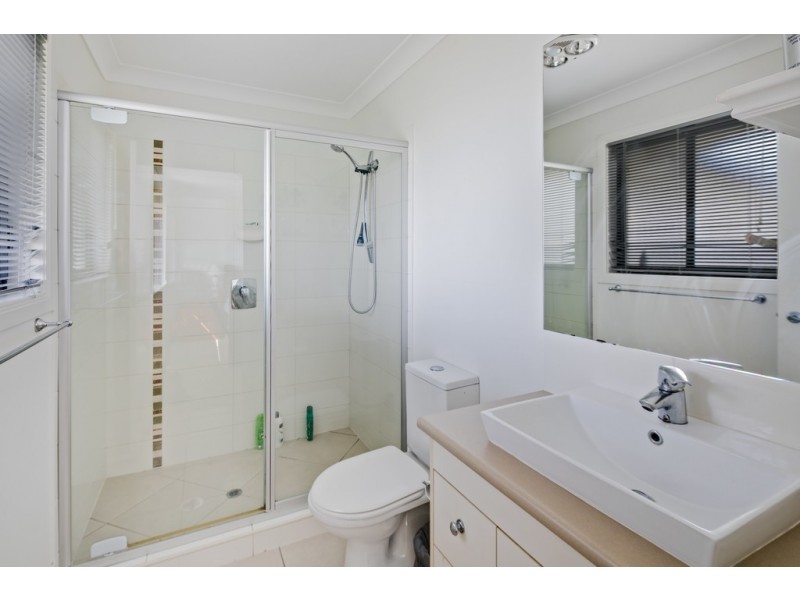 5 Shearwater Street, Cleveland QLD 4163