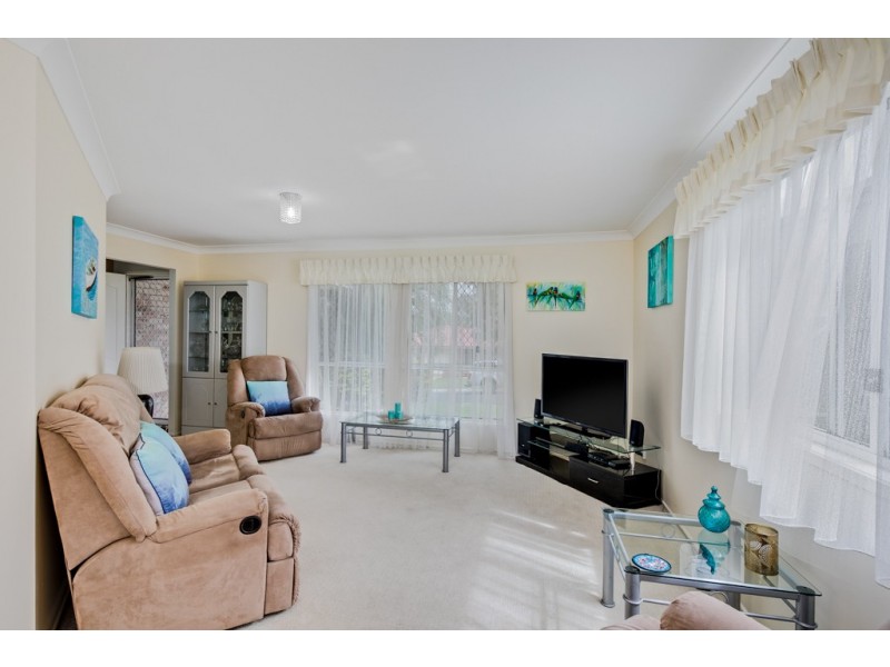 2 Sweetlip Court, Birkdale QLD 4159