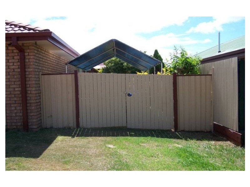 16 Albert Street, Ormiston QLD 4160