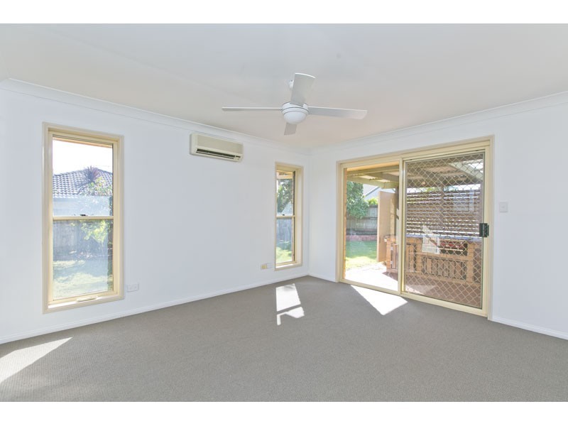 29 Trafalgar  Drive, Victoria Point QLD 4165