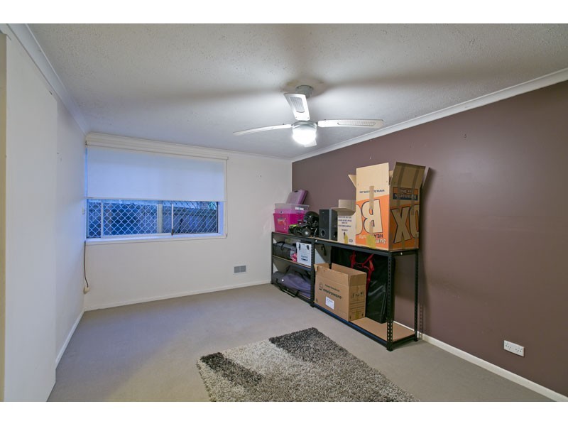 12 Currawong Drive, Birkdale QLD 4159