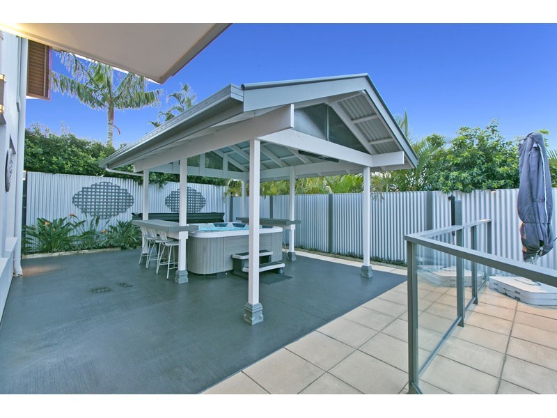 6 Discovery Place, Wellington Point QLD 4160